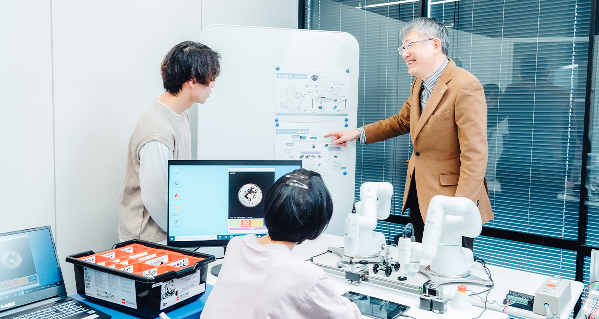 ロボット開発コース｜名古屋国際工科専門職大学